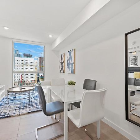 Modern Unit Mins From Brickell With Free Parking Apartment Miami Luaran gambar