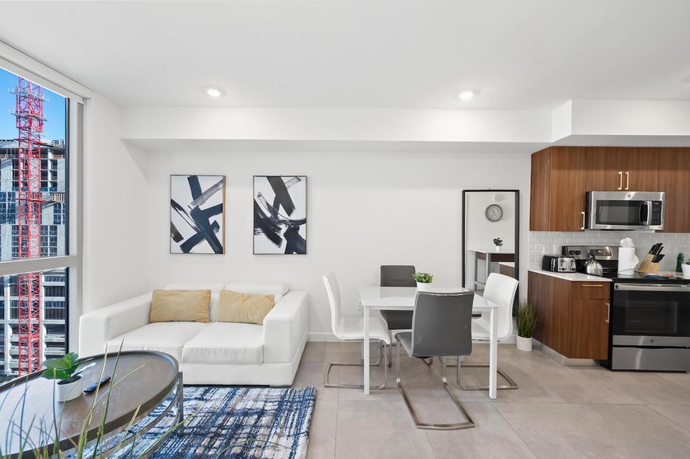 Modern Unit Mins From Brickell With Free Parking Apartment Miami Luaran gambar