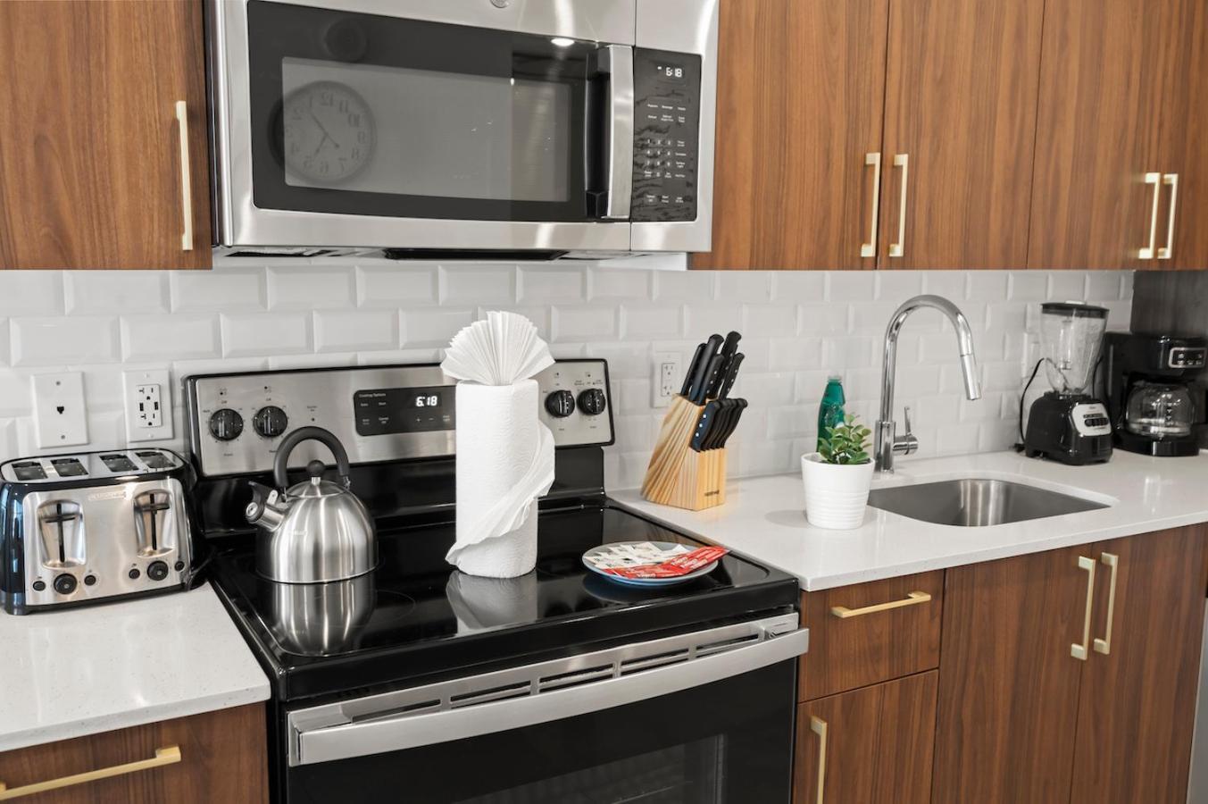 Modern Unit Mins From Brickell With Free Parking Apartment Miami Luaran gambar